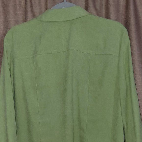 Lightweight Jacket - Picture 2 of 4